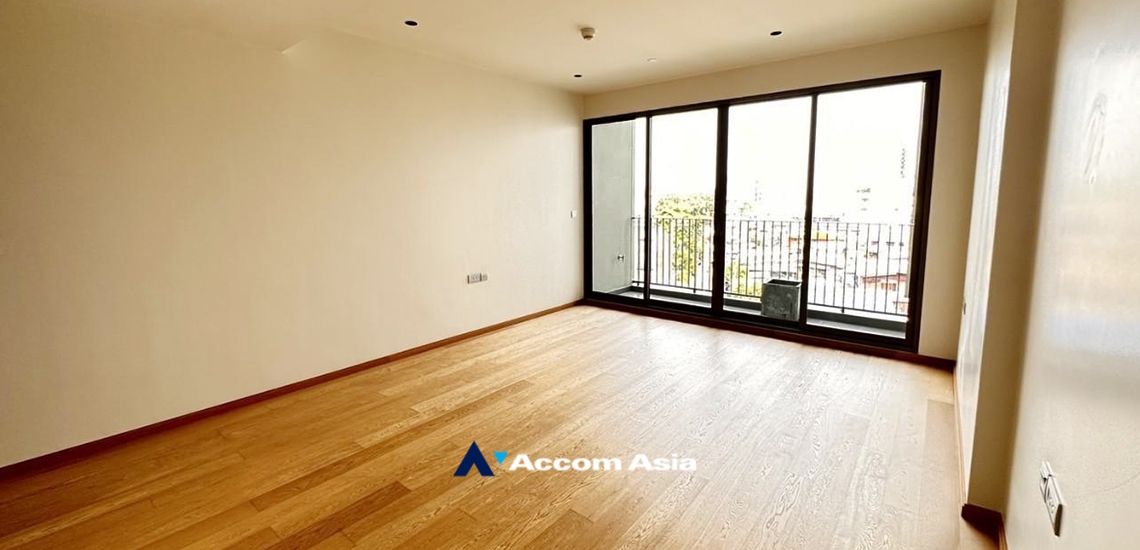  2 Bedrooms  Condominium For Sale in Sathorn, Bangkok  near MRT Lumphini (AA35074)