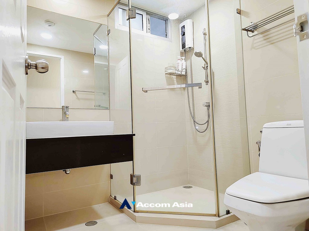 10  2 br Condominium For Sale in Ratchadaphisek ,Bangkok MRT Rama 9 at Belle Grand Rama 9 AA35092