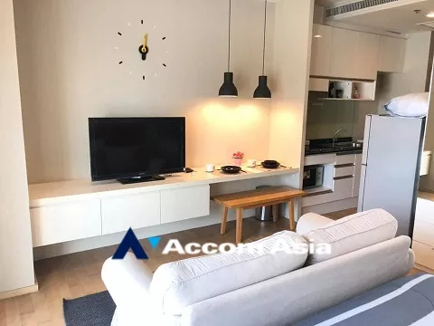 Fully Furnished |  Noble Reveal Condominium  1 Bedroom for Rent BTS Ekkamai in Sukhumvit Bangkok