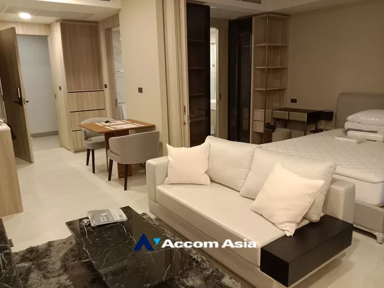  1 Bedroom  Condominium For Rent in Sukhumvit, Bangkok  near BTS Asok - MRT Sukhumvit (AA35168)