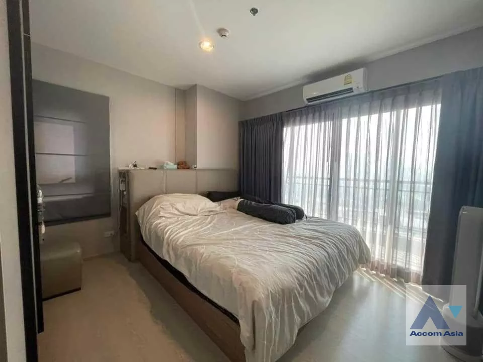 8  2 br Condominium For Sale in Dusit ,Bangkok BTS Wongwian Yai at Ideo Tha Phra Interchange AA35183