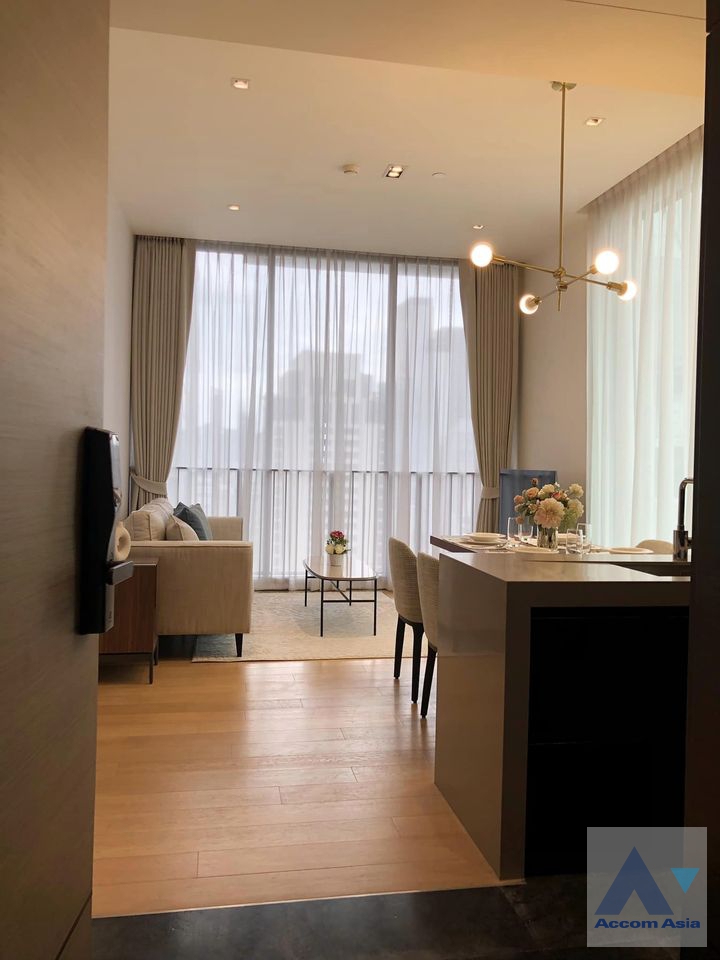 Fully Furnished |  28 Chidlom Condominium  2 Bedroom for Rent BTS Chitlom in Ploenchit Bangkok