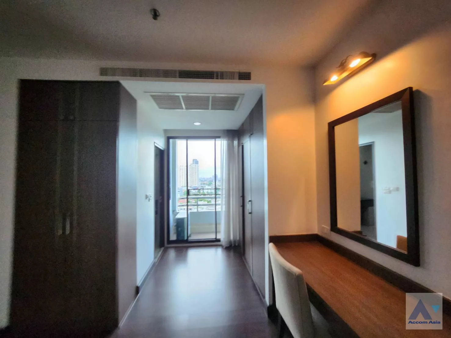 6  3 br Apartment For Rent in Sukhumvit ,Bangkok BTS Ekkamai at Comfort living and well service AA35223