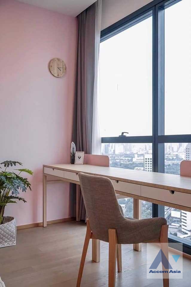  1  1 br Condominium for rent and sale in Silom ,Bangkok MRT Sam Yan at Ashton Chula Silom AA35235