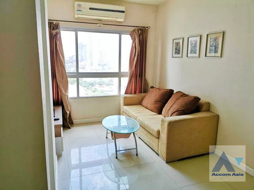  2  2 br Condominium For Rent in Charoennakorn ,Bangkok BTS Krung Thon Buri at Q House Condo Sathon AA35260