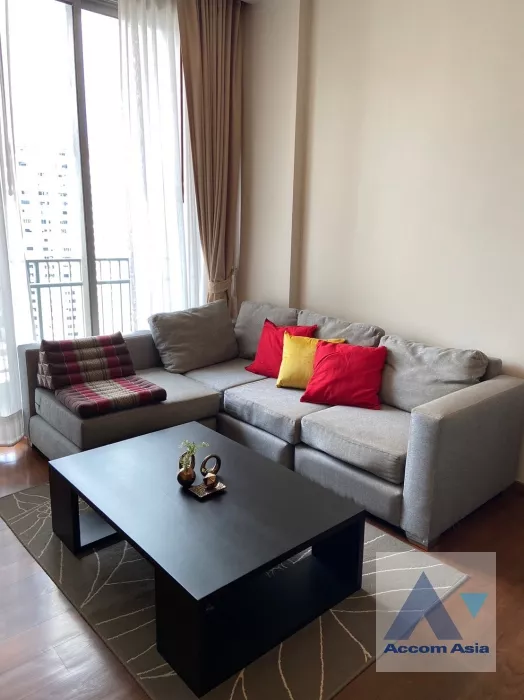  1 Bedroom  Condominium For Rent in Sukhumvit, Bangkok  near BTS Thong Lo (AA35273)