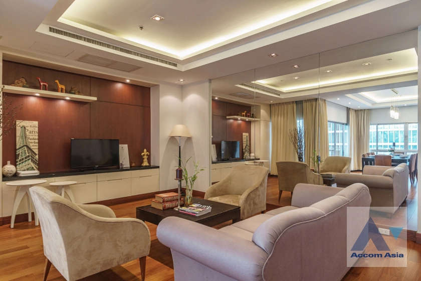 7  3 br Apartment For Rent in Ploenchit ,Bangkok BTS Ploenchit at Elegance and Traditional Luxury AA35313