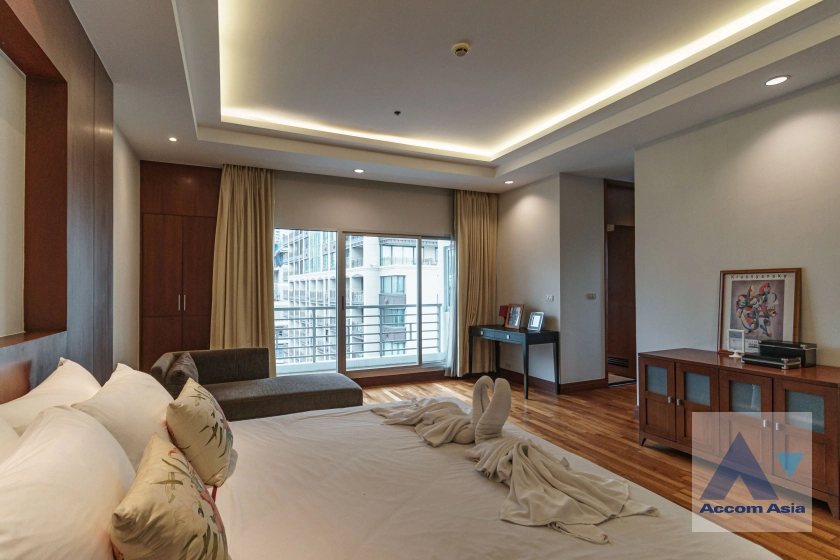 12  3 br Apartment For Rent in Ploenchit ,Bangkok BTS Ploenchit at Elegance and Traditional Luxury AA35313