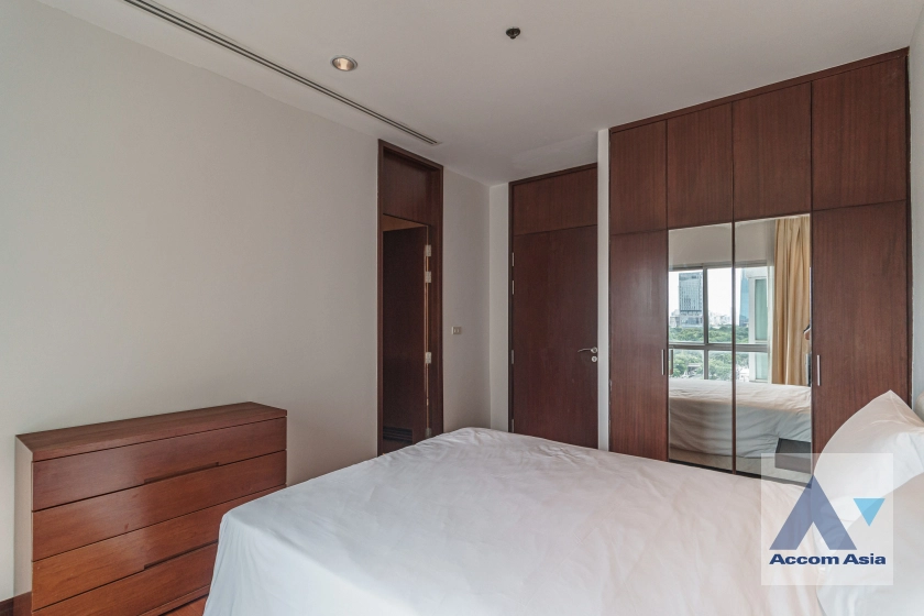 24  3 br Apartment For Rent in Ploenchit ,Bangkok BTS Ploenchit at Elegance and Traditional Luxury AA35315