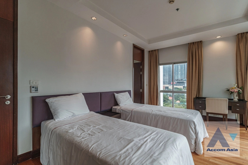 29  3 br Apartment For Rent in Ploenchit ,Bangkok BTS Ploenchit at Elegance and Traditional Luxury AA35315