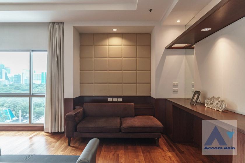 18  3 br Apartment For Rent in Ploenchit ,Bangkok BTS Ploenchit at Elegance and Traditional Luxury AA35315