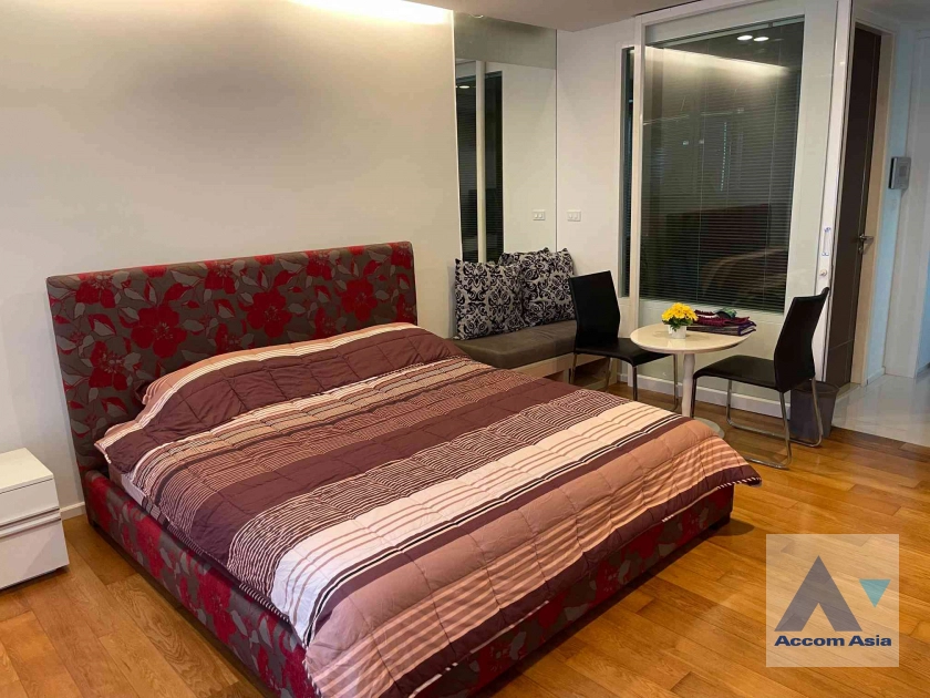  1 Bedroom  Condominium For Rent & Sale in Sukhumvit, Bangkok  near BTS Asok - MRT Sukhumvit (AA35356)