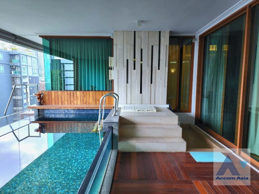  1  3 br Condominium For Sale in Sukhumvit ,Bangkok BTS Thong Lo at The Marvel Residence AA35405