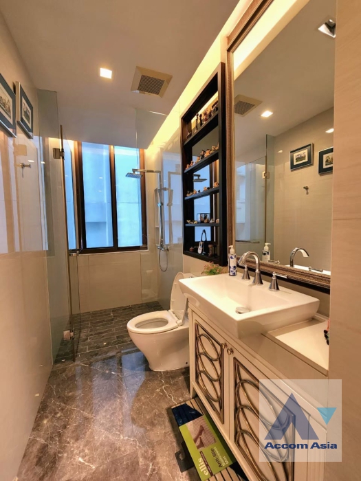 25  3 br Condominium For Sale in Sukhumvit ,Bangkok BTS Thong Lo at The Marvel Residence AA35405