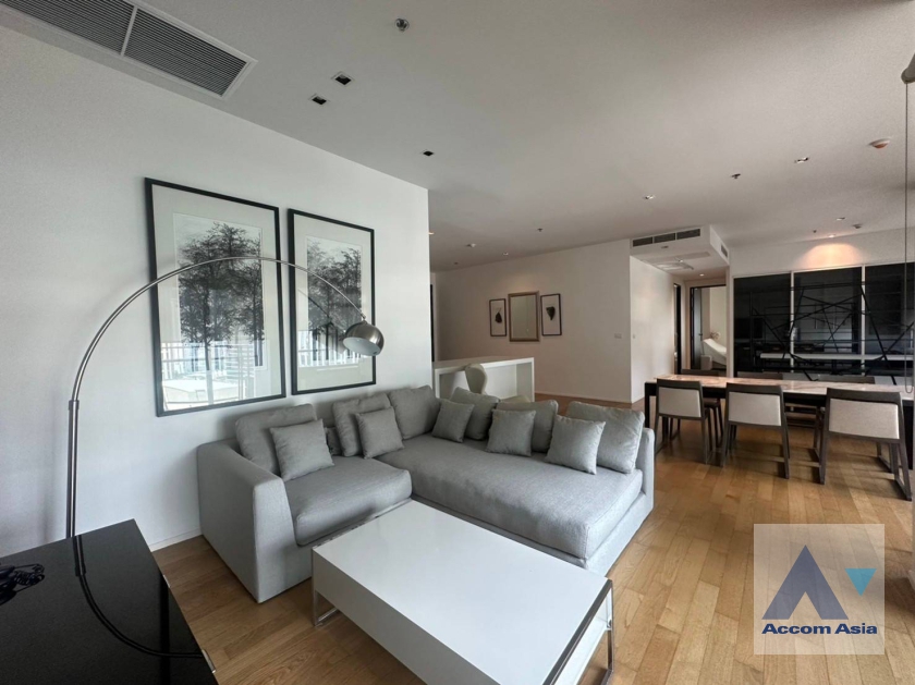 Pet friendly |  2 Bedrooms  Condominium For Rent in Sukhumvit, Bangkok  near BTS Phrom Phong (AA35445)