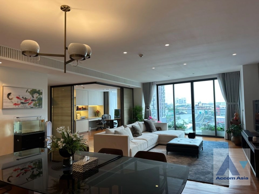 Pet friendly |  2 Bedrooms  Condominium For Sale in Sukhumvit, Bangkok  near BTS Thong Lo (AA35455)