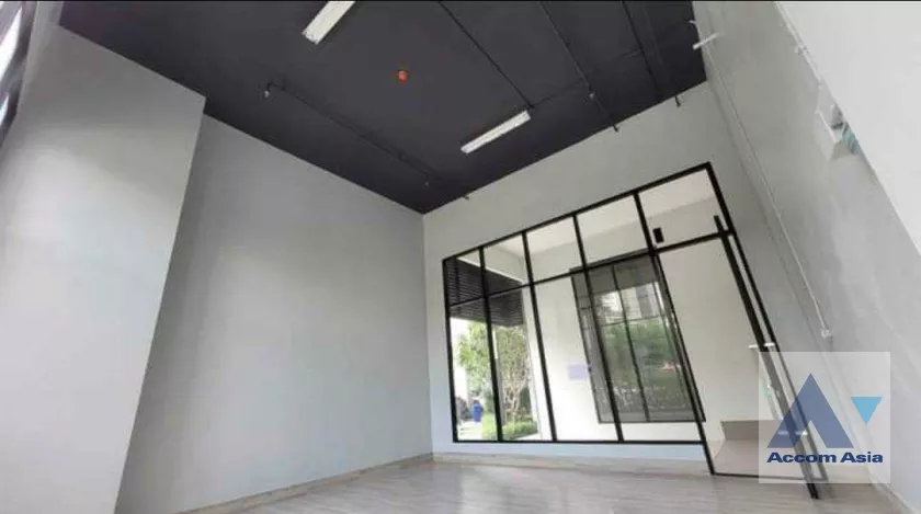  2  Shophouse For Sale in Charoen Nakhon ,Bangkok  AA35460