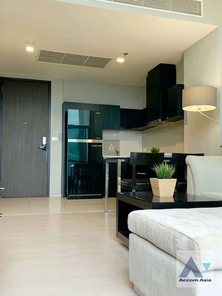 Fully Furnished, Duplex Condo | Rhythm Sukhumvit 44-1