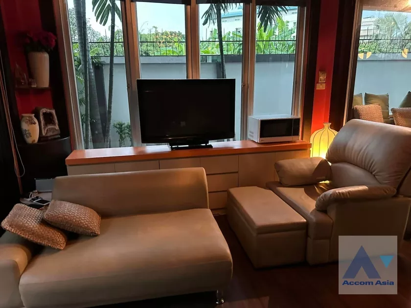  1  5 br House For Sale in Pattanakarn ,Bangkok  AA35500