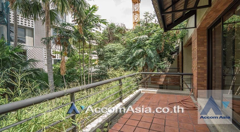 8  4 br House For Rent in Sukhumvit ,Bangkok BTS Thong Lo AA35539