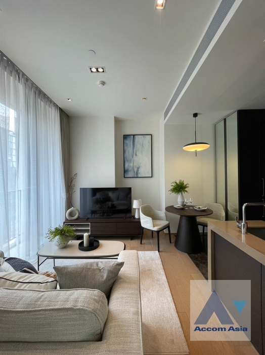  1  1 br Condominium for rent and sale in Ploenchit ,Bangkok BTS Chitlom at 28 Chidlom AA35613