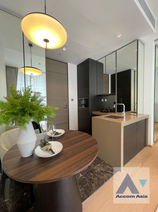 7  1 br Condominium for rent and sale in Ploenchit ,Bangkok BTS Chitlom at 28 Chidlom AA35613