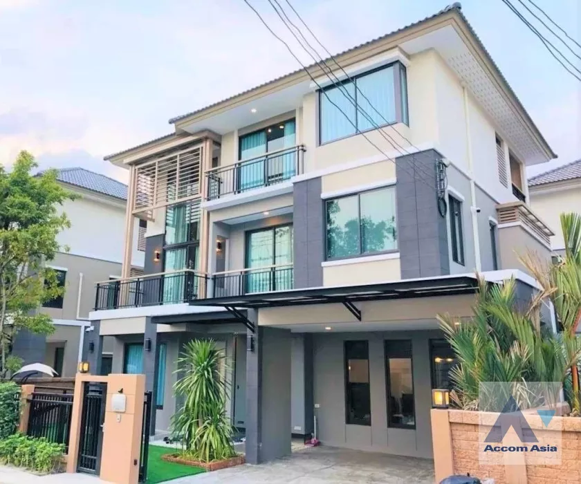  2  4 br House For Sale in Pattanakarn ,Bangkok  at The Plant Elite Phattanakarn 38  AA35685