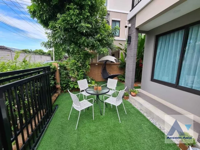  1  4 br House For Sale in Pattanakarn ,Bangkok  at The Plant Elite Phattanakarn 38  AA35685