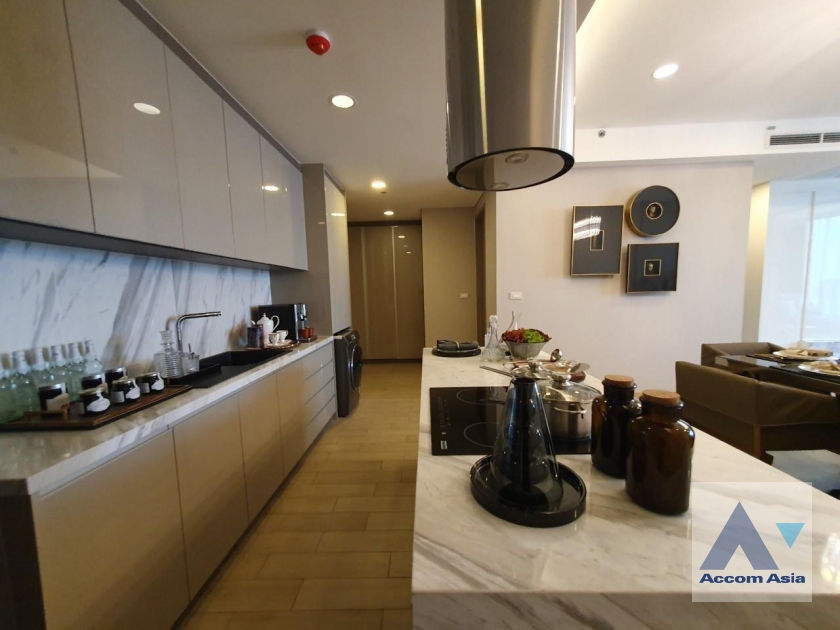 16  3 br Condominium For Sale in Sukhumvit ,Bangkok MRT Queen Sirikit National Convention Center at Siamese Exclusive Queens AA35717