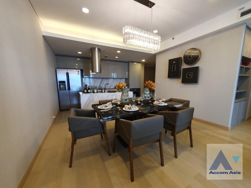 14  3 br Condominium For Sale in Sukhumvit ,Bangkok MRT Queen Sirikit National Convention Center at Siamese Exclusive Queens AA35717