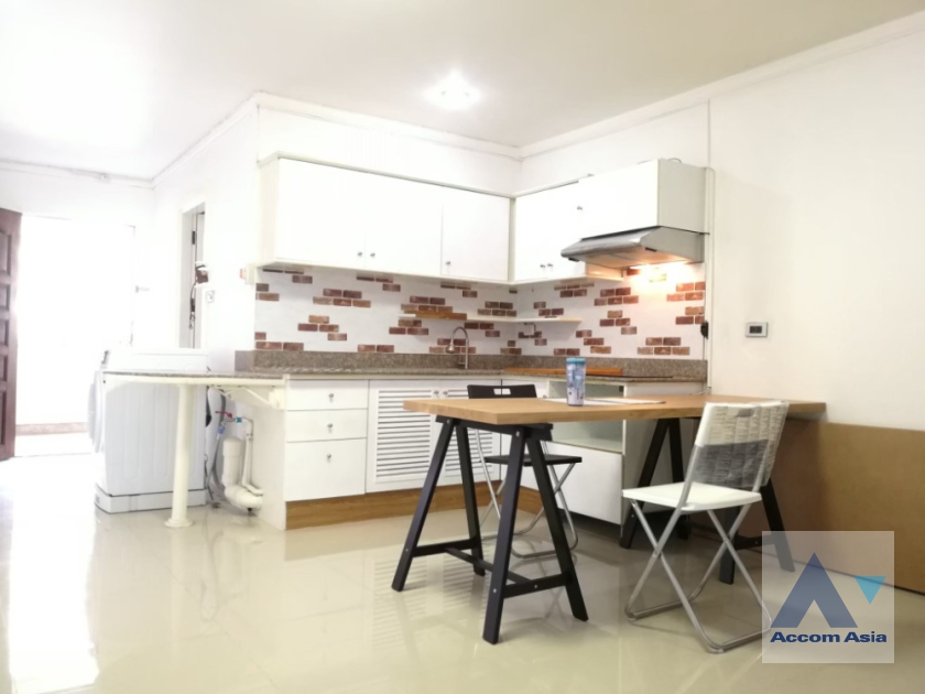  2  1 br Condominium For Sale in Sukhumvit ,Bangkok BTS Phrom Phong at Supalai Place   AA35812