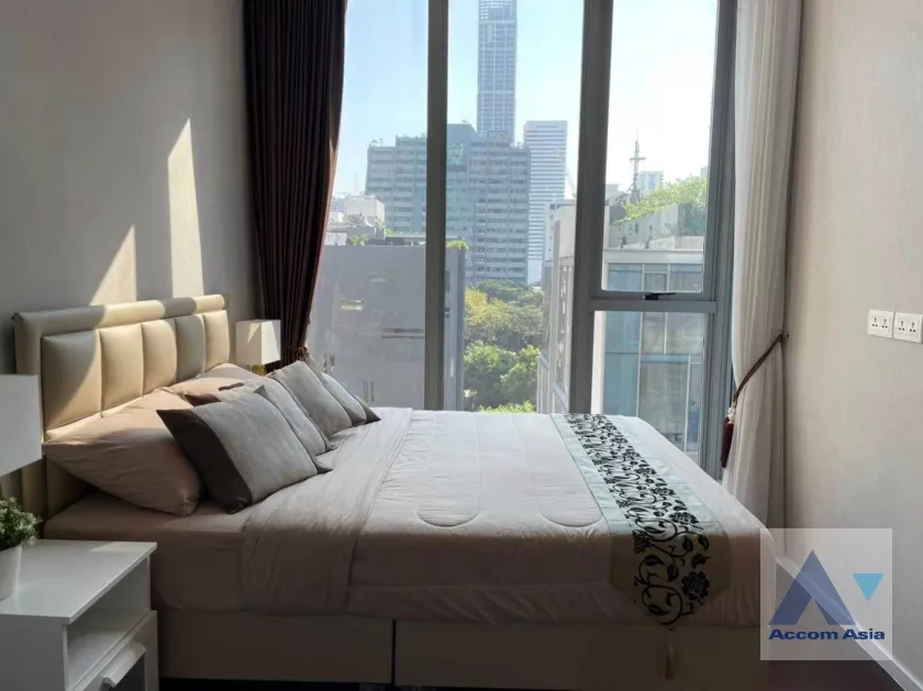 Corner Unit, Fully Furnished, Garden View | HYDE Sukhumvit 11