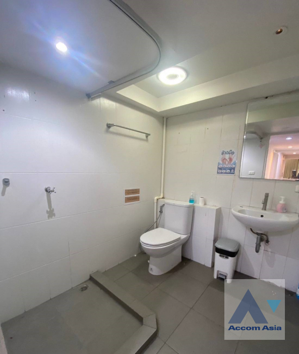 20  5 br Building For Rent in Sukhumvit ,Bangkok BTS Phrom Phong AA35856