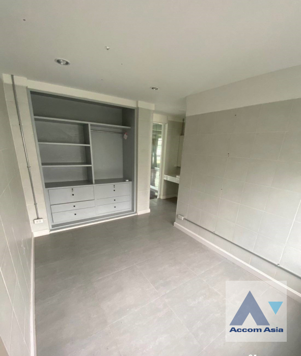 12  5 br Building For Rent in Sukhumvit ,Bangkok BTS Phrom Phong AA35856