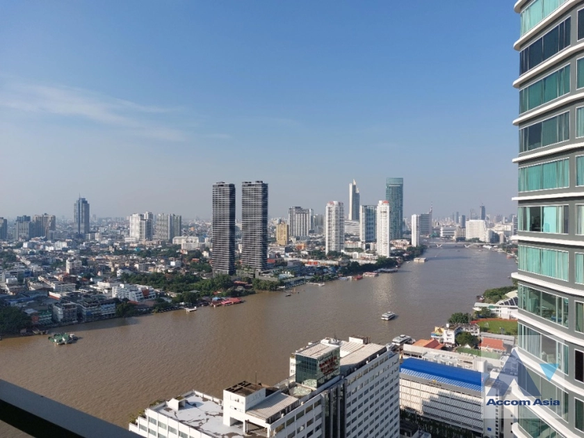 14  3 br Condominium For Sale in Rama 3 ,Bangkok BTS Saphan Taksin at Menam Residences AA35910