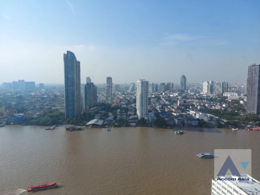 15  3 br Condominium For Sale in Rama 3 ,Bangkok BTS Saphan Taksin at Menam Residences AA35910