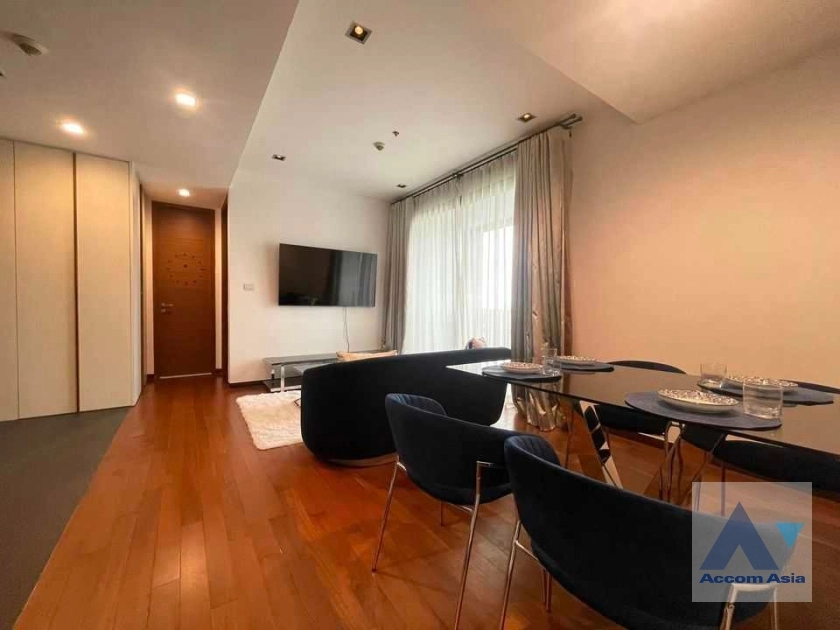  2 Bedrooms  Condominium For Rent in Sukhumvit, Bangkok  near BTS Thong Lo (AA36140)