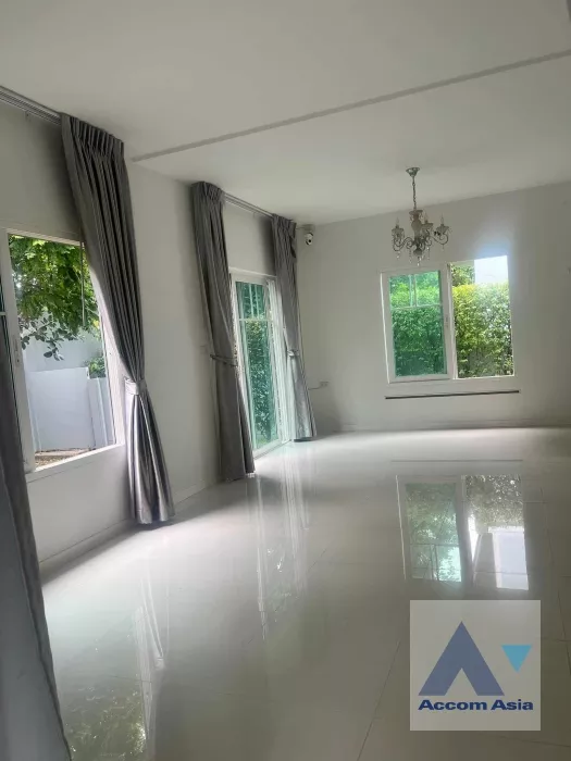  3 Bedrooms  House For Sale in Samutprakan, Samutprakan  (AA36149)