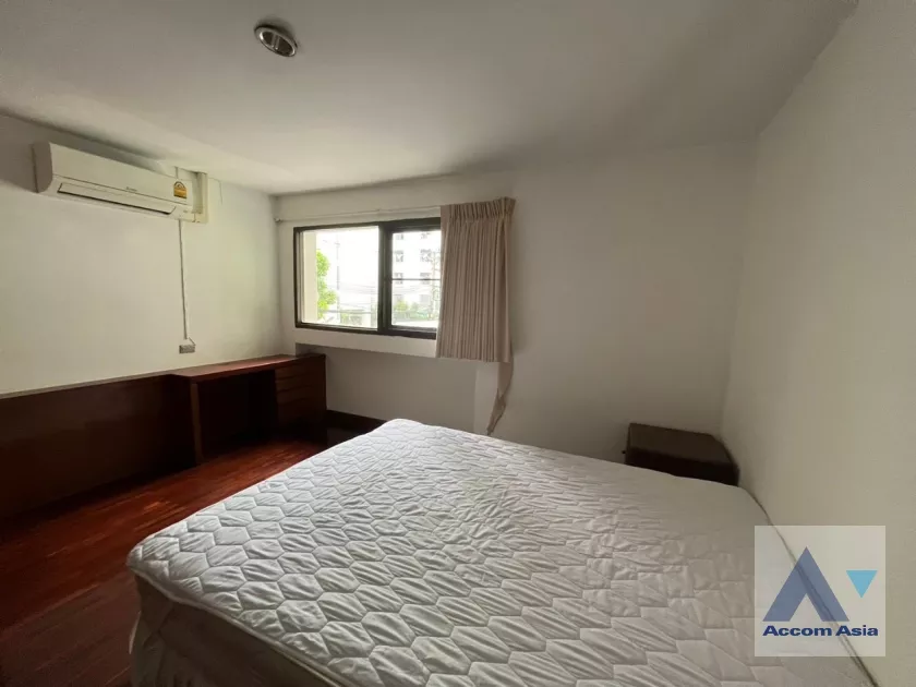 7  3 br Apartment For Rent in Phaholyothin ,Bangkok BTS Sanam Pao at Cozy Balcony - Walk to Sanam Pao BTS AA36171