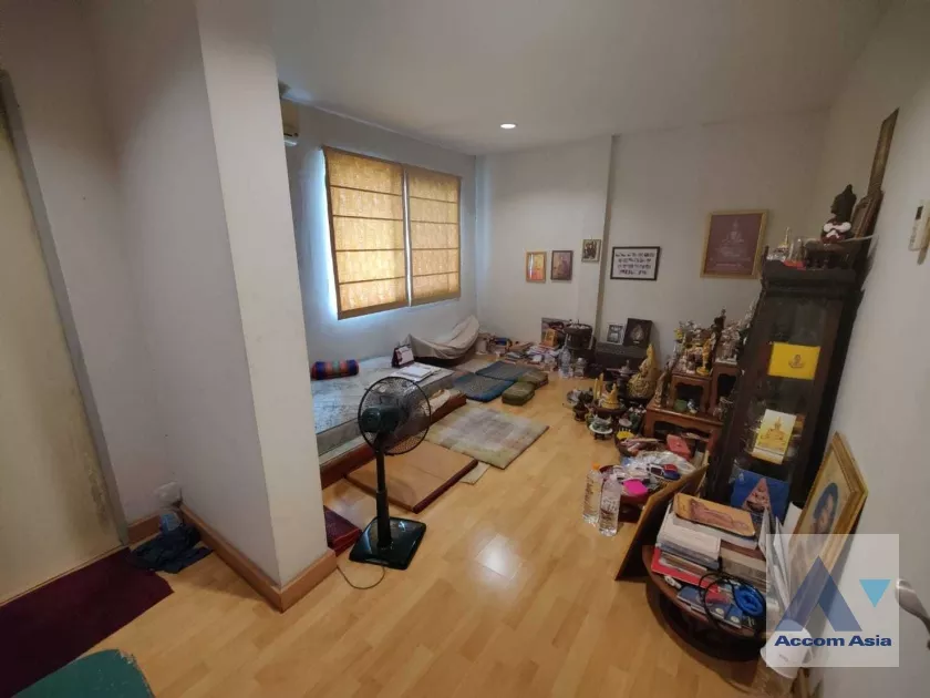 7  3 br Townhouse For Sale in Bang Na ,Bangkok BTS Bearing at Townhouse AA36178