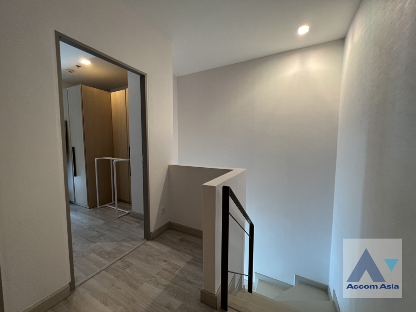 Duplex Condo | Ideo Mobi Sukhumvit