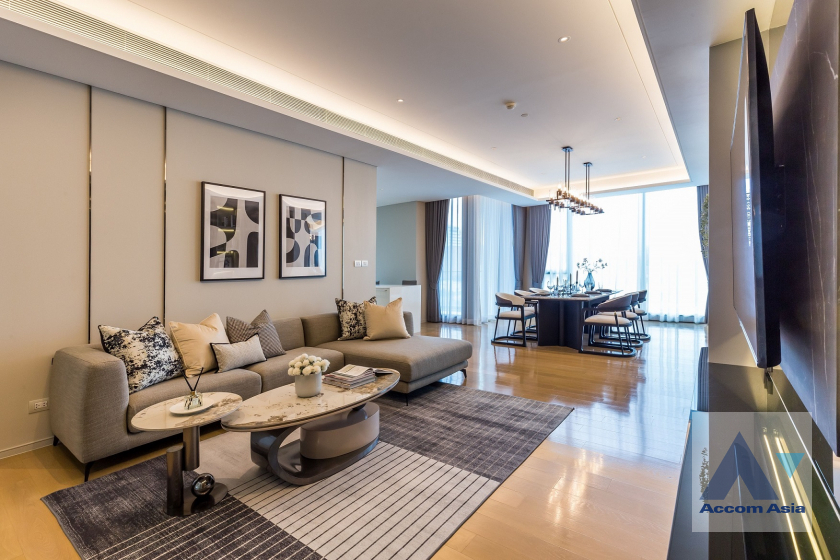 Baan Sindhorn Condominium  2 Bedroom for Sale & Rent BTS Ratchadamri in Ploenchit Bangkok