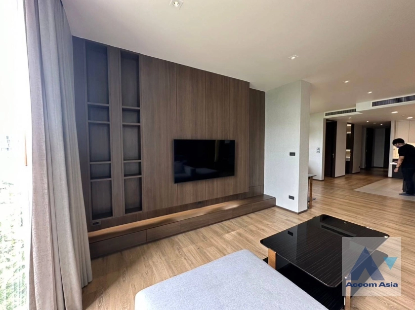 4  3 br Apartment For Rent in Sukhumvit ,Bangkok BTS Phrom Phong at Modern Brand New Apartment AA36228