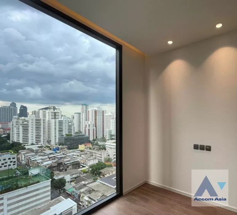 Pet friendly | Muniq Sukhumvit 23