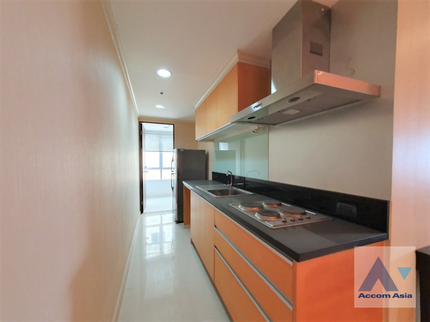 13  2 br Condominium For Sale in Sukhumvit ,Bangkok BTS Nana at The Oleander Sukhumvit 11 AA36250