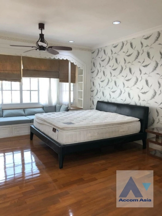 7  3 br House For Rent in Bangna ,Bangkok BTS Bearing at Fantasia Villa 3  AA36258