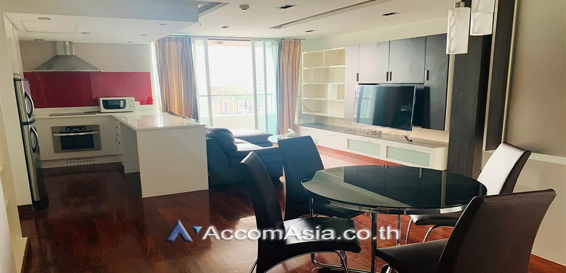  2 Bedrooms  Condominium For Rent in Ploenchit, Bangkok  near BTS Chitlom (25050)