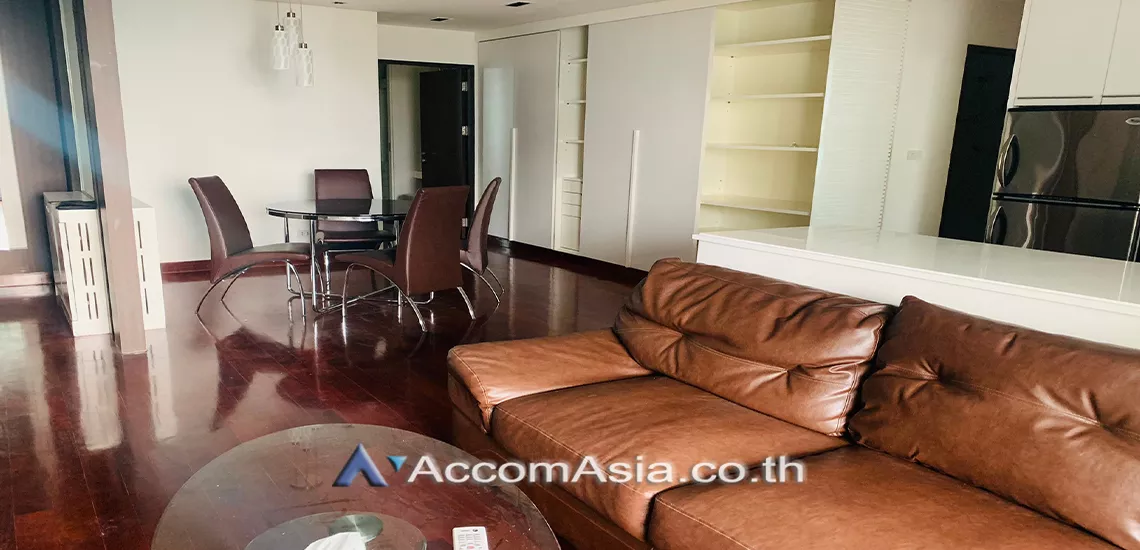  2 Bedrooms  Condominium For Rent in Ploenchit, Bangkok  near BTS Chitlom (25050)