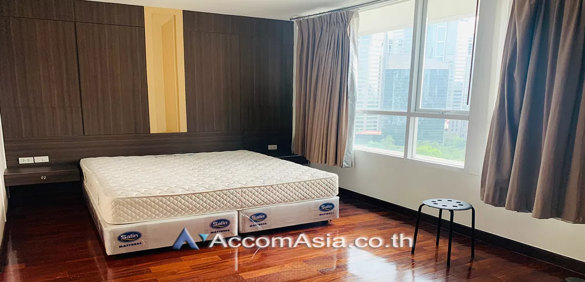  2 Bedrooms  Condominium For Rent in Ploenchit, Bangkok  near BTS Chitlom (25050)