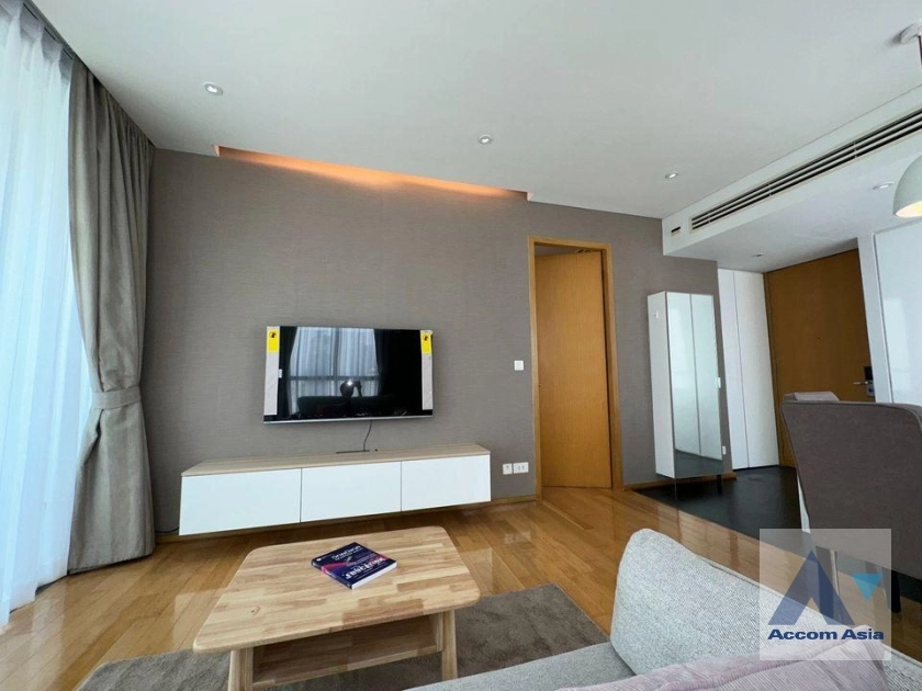 Aequa Residence Sukhumvit 49